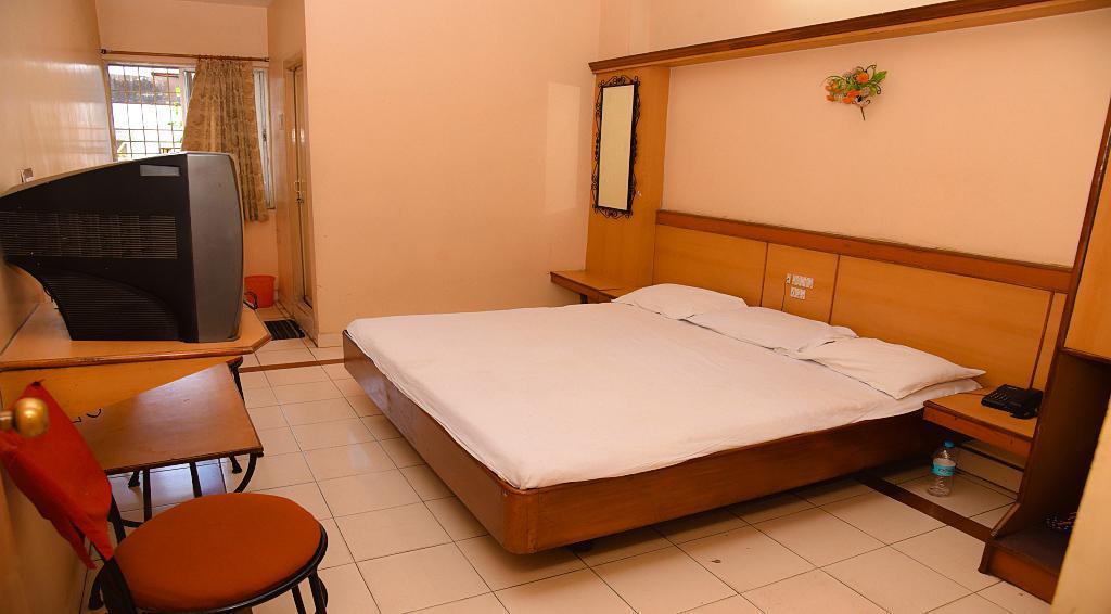 Hotel Vishnu Residency Visakhapatnam Extérieur photo