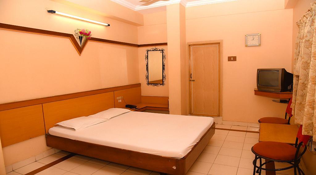 Hotel Vishnu Residency Visakhapatnam Extérieur photo